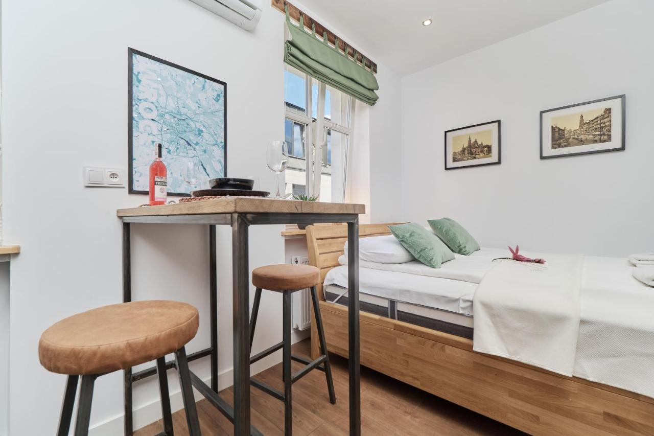Center By Renters Breslavia